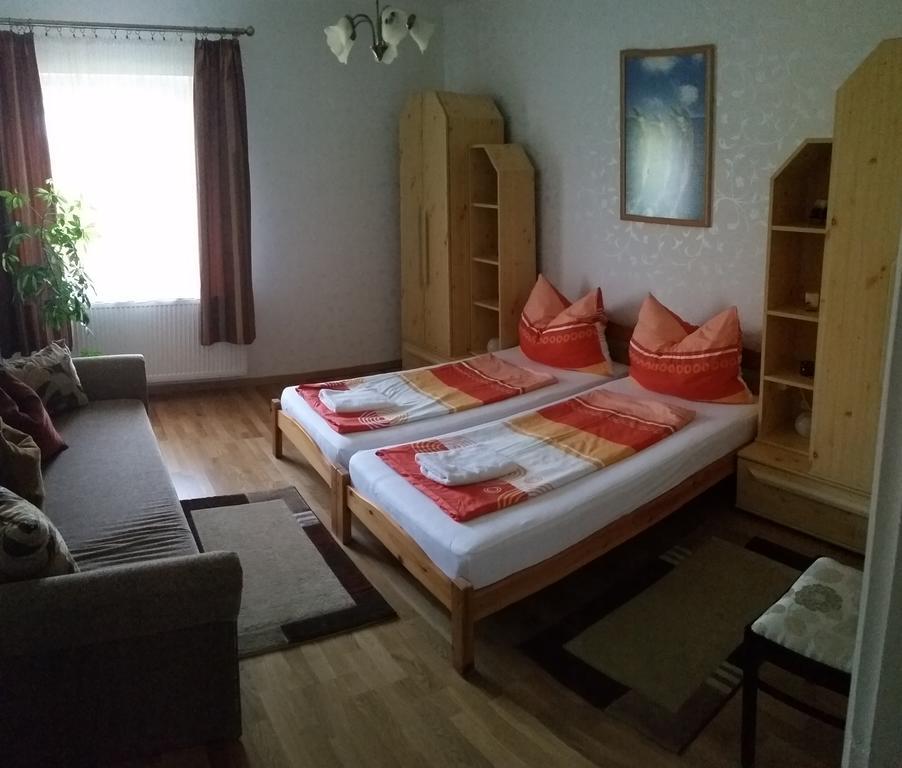 FaDóra Apartman Tihany Zewnętrze zdjęcie